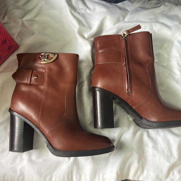 Tory Burch Sidney 85MM Bootie - Picture 2 of 11
